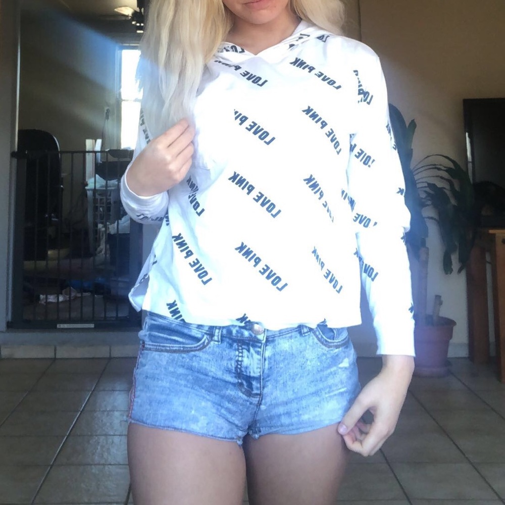 VS PINK lightweight hoodie